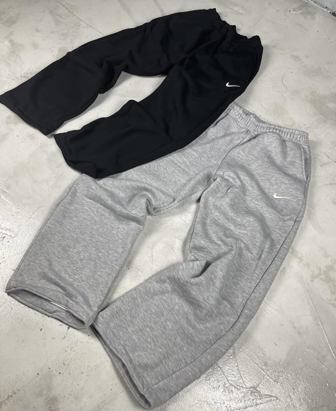 NIKE PANTS
